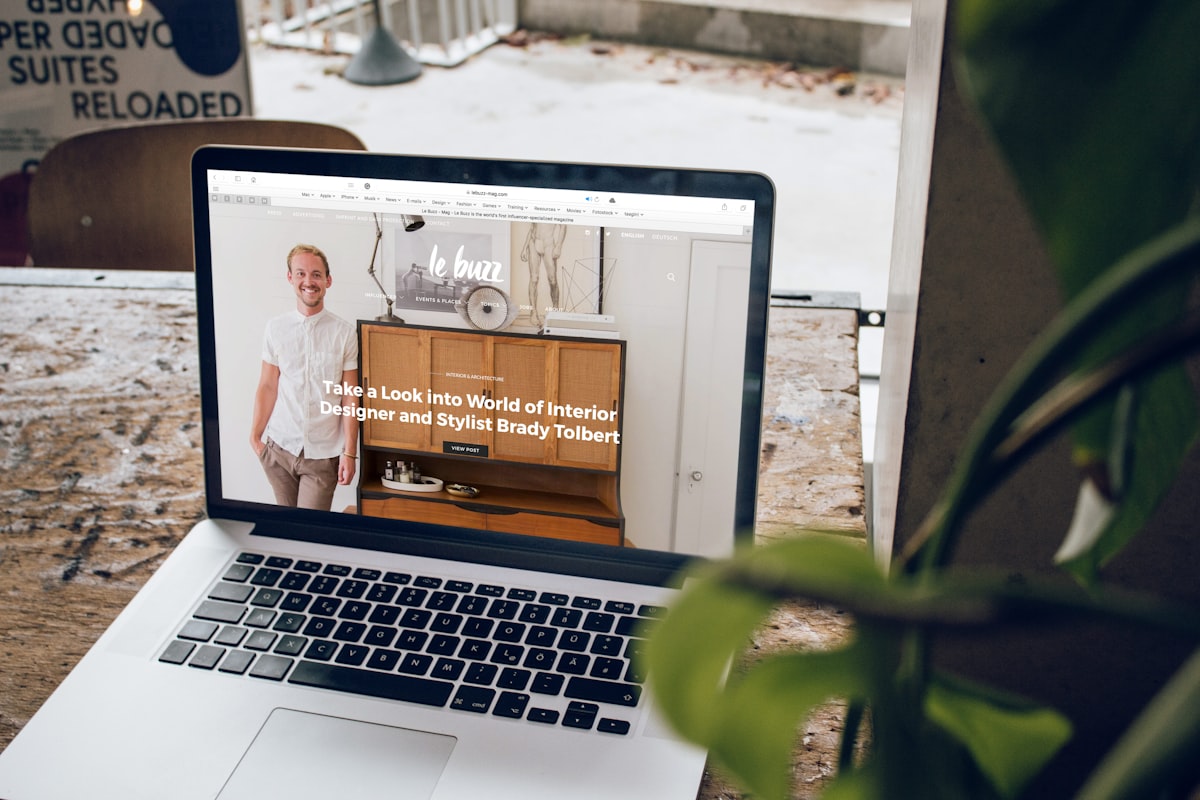 Choosing the Right Website Theme for Your Business
